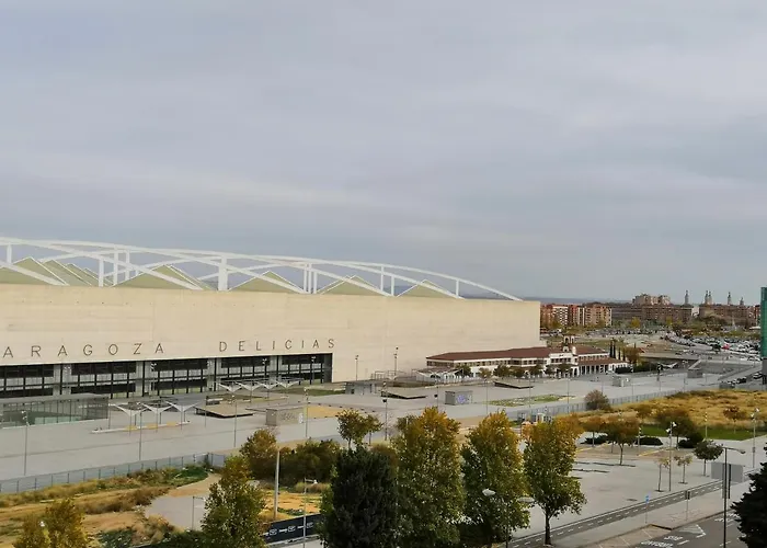 La Parada De La Estacion Con Parking * Saragosse