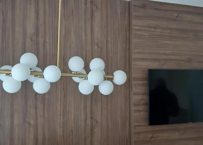 La Parada De La Estacion Con Parking Saragosse