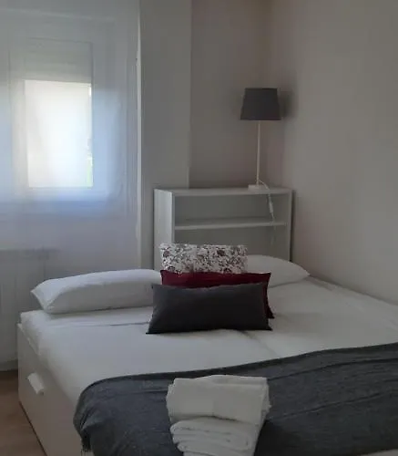 La Parada De La Estacion Con Parking Appartement Saragosse